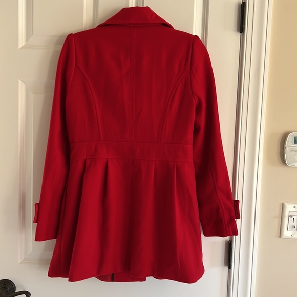 Forever 21 Red Coat size M - Picture 9 of 16
